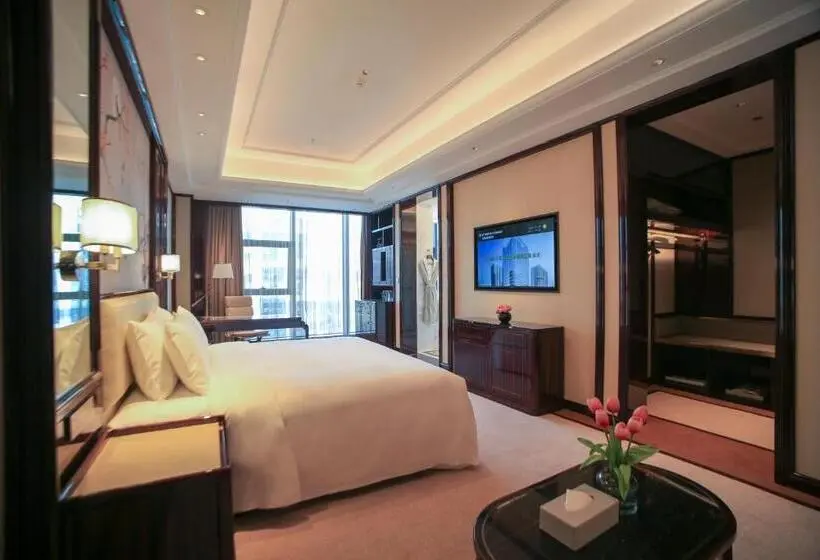 キングサイズベッドのデラックスルーム, Wyndham Grand Tongren Downtown