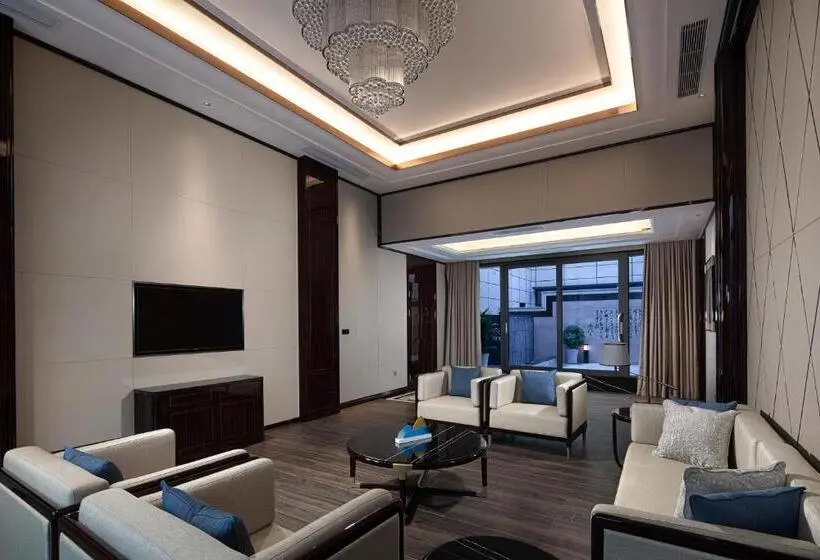 クラブスイート, Wyndham Grand Tongren Downtown