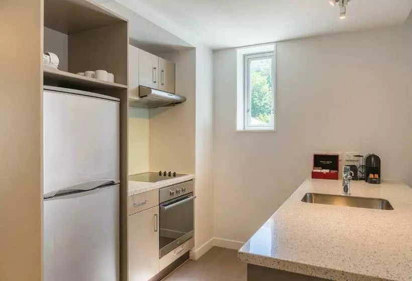 سوئیت 2 خوابه, Boulcott Suites