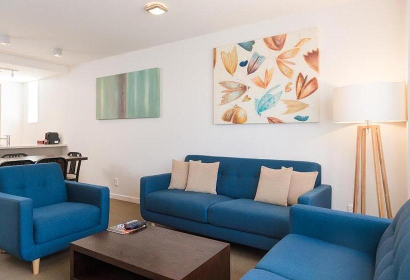 منزل غرفتين نوم, Boulcott Suites