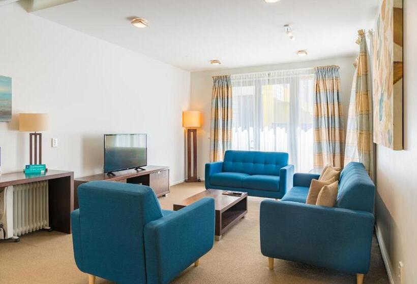 منزل غرفتين نوم, Boulcott Suites