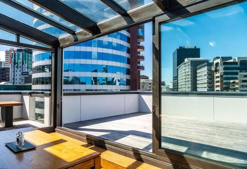 1 Bedroom Penthouse Apartment, Boulcott Suites