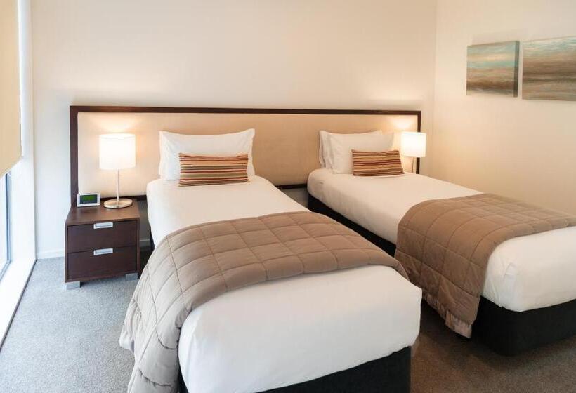 منزل غرفتين نوم, Boulcott Suites