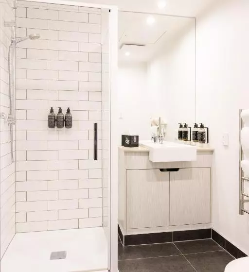 آپارتمان پریمیوم 1 خوابه, Boulcott Suites