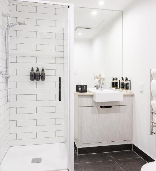 Апартаменты Премиум 1 Спальня, Boulcott Suites