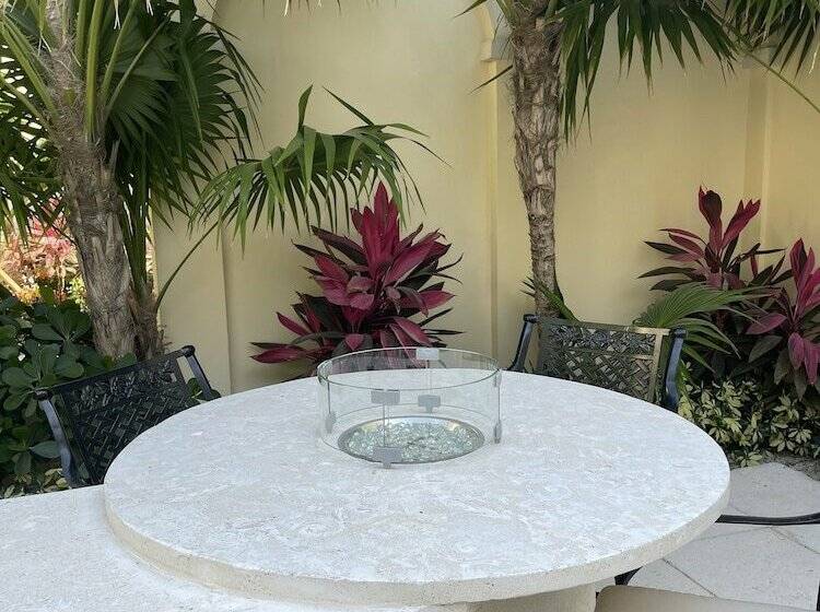 Standard Bungalow, Bungalows At Windsong On The Reef