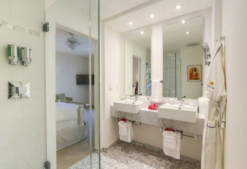 Standard Bungalow, Bungalows At Windsong On The Reef