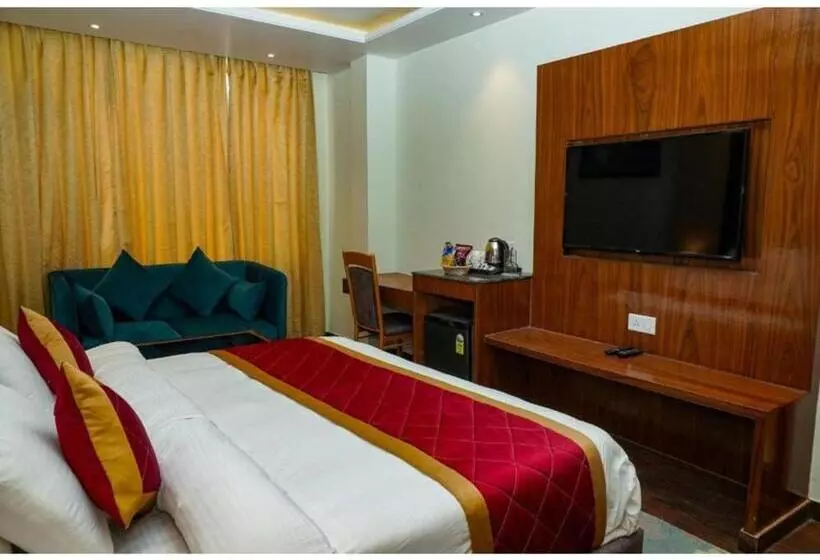اتاق لوکس, Comfort Inn Snow Park, Manali
