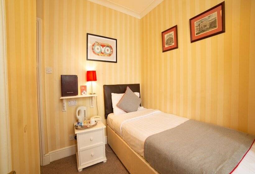 Habitación Estàndard Individual, Fines Bayliwick