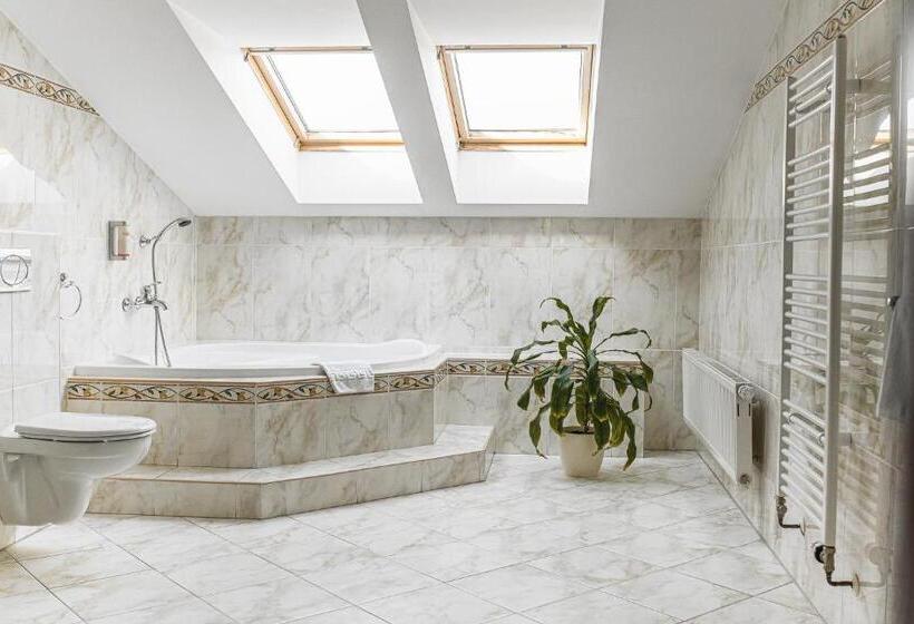 Люкс Комфорт, Horal