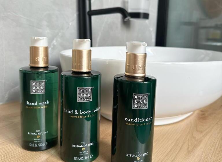 Люкс Комфорт, Horal