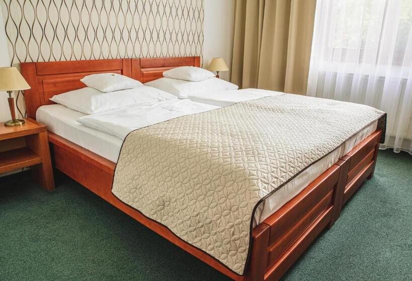 Номер Стандарт, Horal