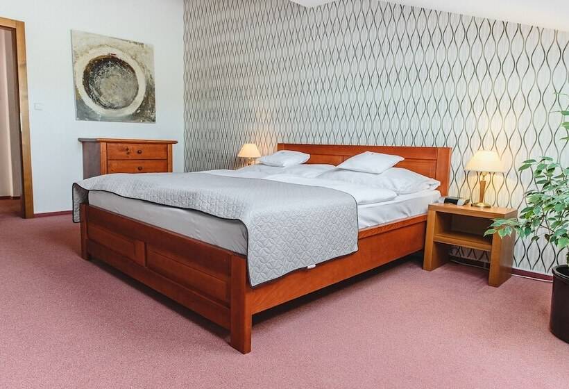 Люкс Комфорт, Horal