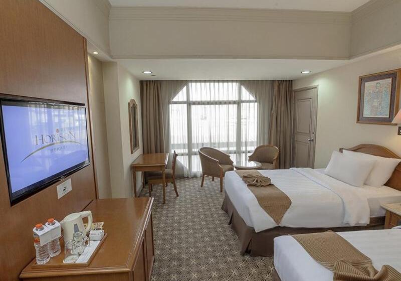 Номер Deluxe, Horison Ultima Bekasi