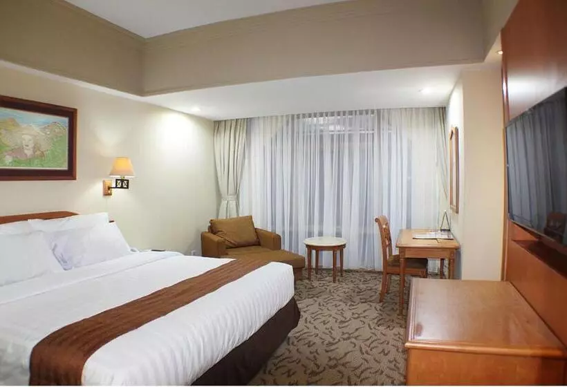 Deluxe Zimmer, Horison Ultima Bekasi