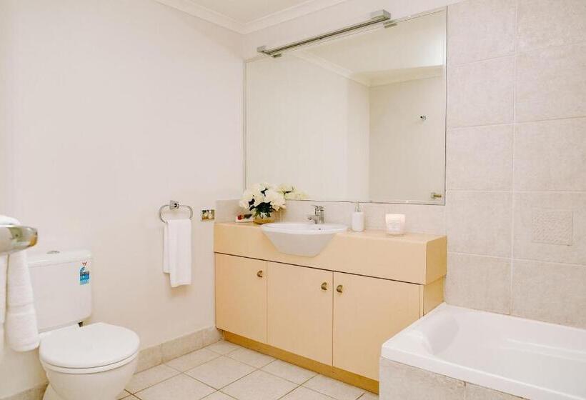 プール付き2人用あアパート, Offshore Noosa Resort