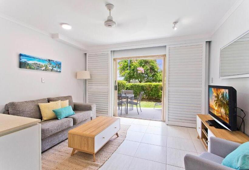 Standard studio with river view, Offshore Noosa Resort