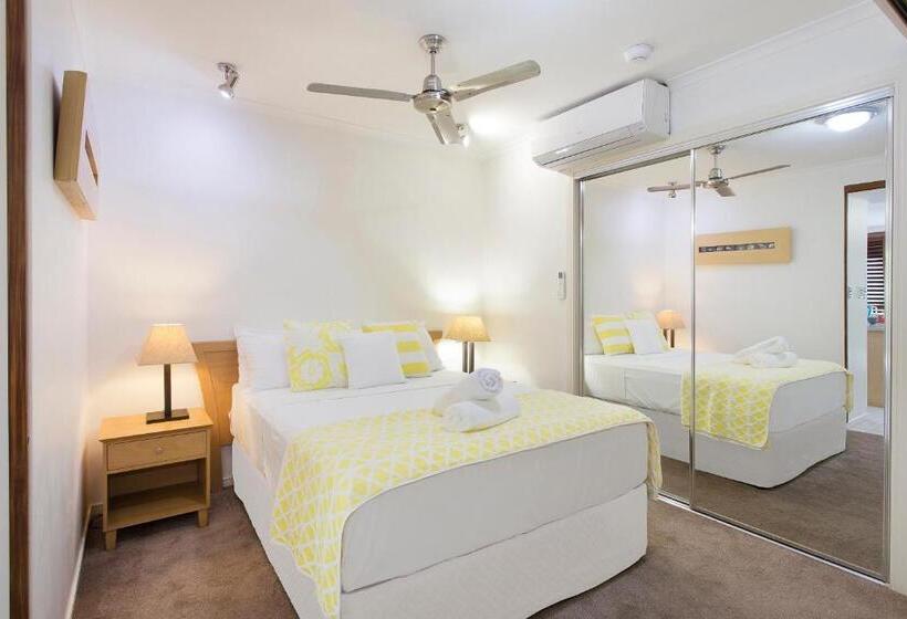 Standard studio with river view, Offshore Noosa Resort