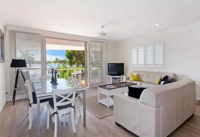 ２ベッドルームのスーペリアアパートメント, Offshore Noosa Resort