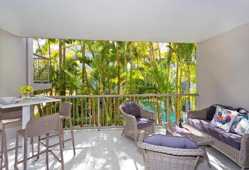 2 Bedroom Apartment with Views, Offshore Noosa Resort