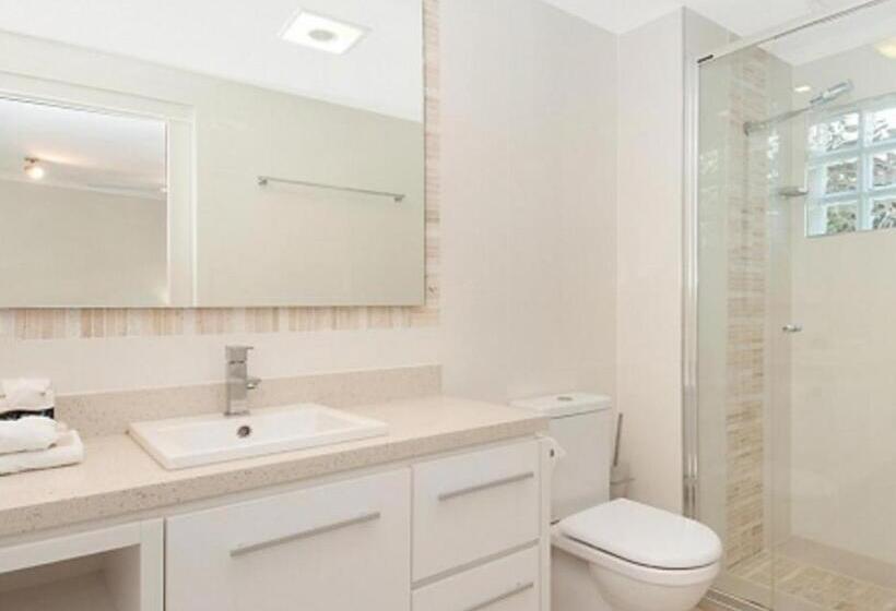 Апартаменты 2 Спальни, Offshore Noosa Resort