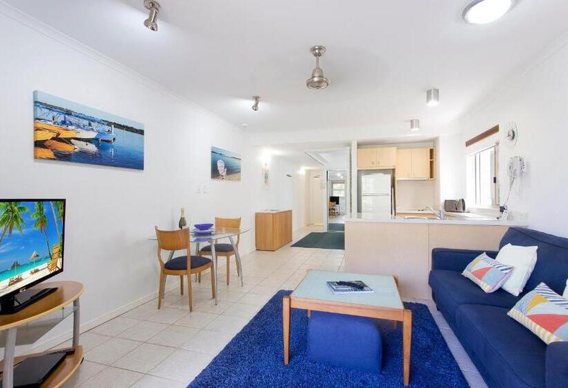 Standard studio with river view, Offshore Noosa Resort