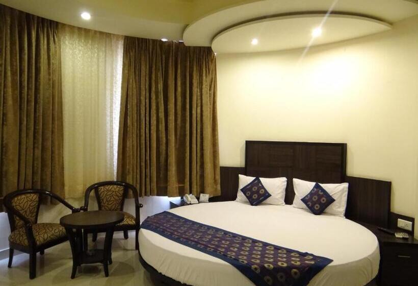 חדר אקזקיוטיב, Ratnawali – A Vegetarian Heritage