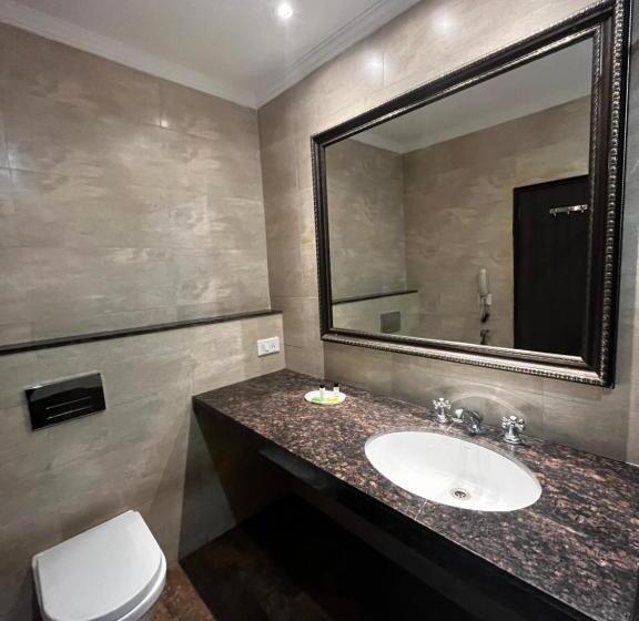 חדר אקזקיוטיב, Ratnawali – A Vegetarian Heritage