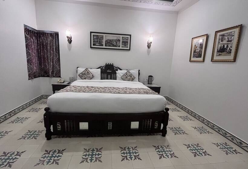 חדר אקזקיוטיב, Ratnawali – A Vegetarian Heritage