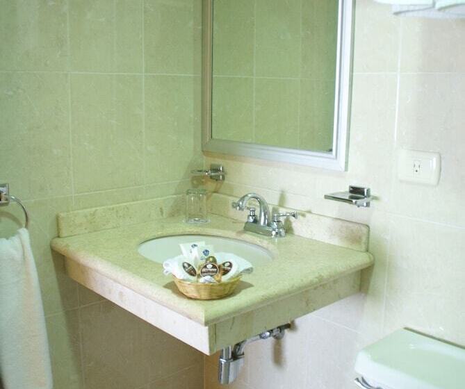 חדר סופריור, San Francisco