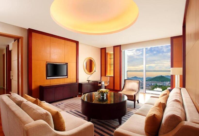 이그제큐티브 스위트 킹침대, Sheraton Zhoushan
