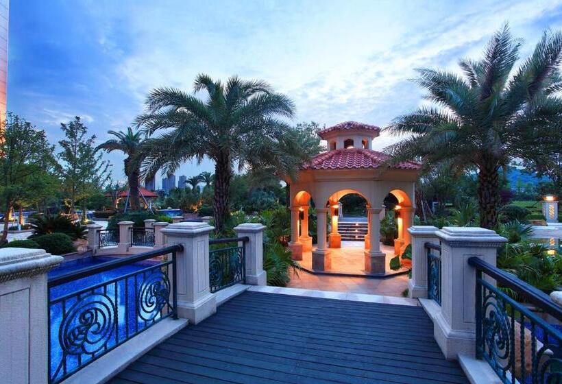 스탠다드 룸 킹사이즈 침대, Sheraton Zhoushan