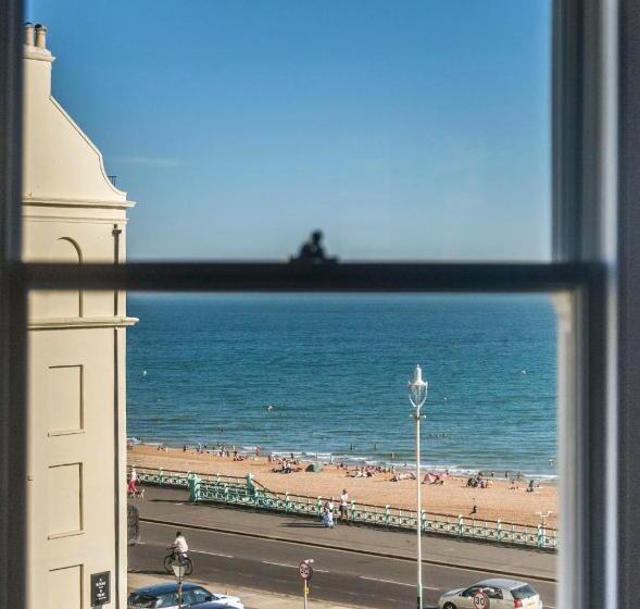 غرفة سوبيريور سرير كينج, Square Townhouse