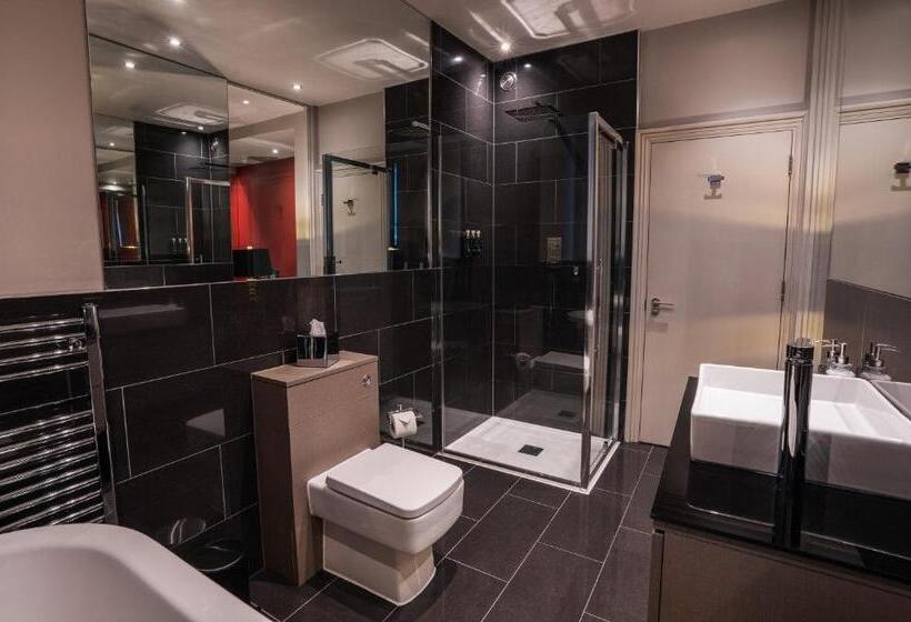 غرفة ديلوكس, Square Townhouse