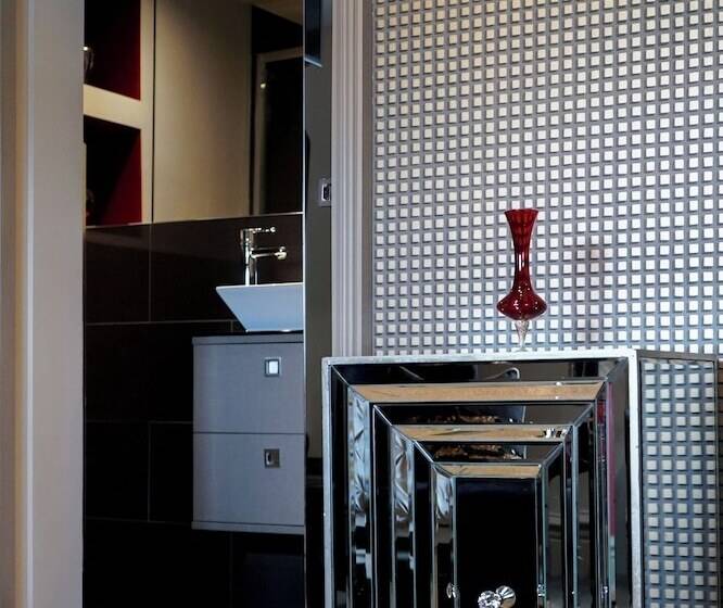 غرفة سوبيريور سرير كينج, Square Townhouse