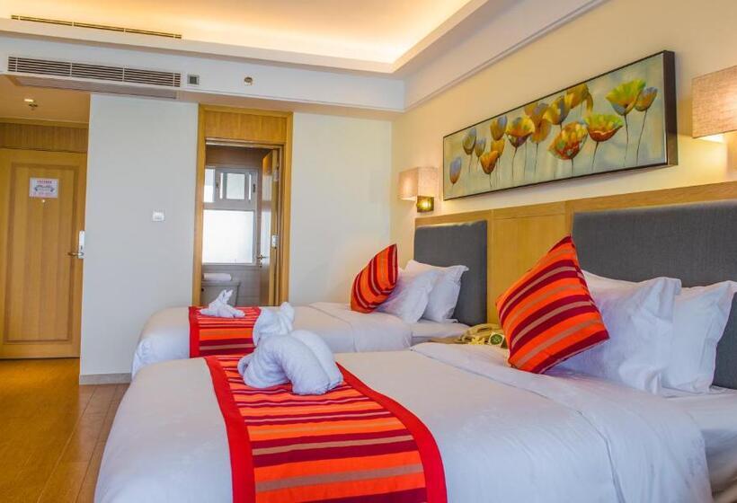 غرفة قياسية مطلّة علي حمام السباحة, Tianze Beach Resort