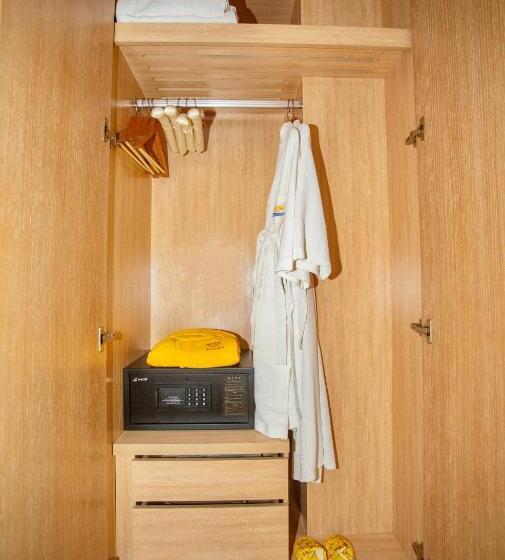 غرفة ديلوكس مطلّة علي البحر, Tianze Beach Resort