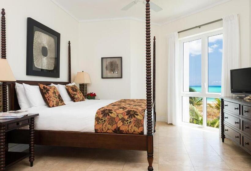 Deluxe Suite Sea View, West Bay Club