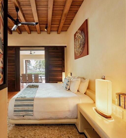 جناح عائلي, Las Palmas Luxury Villas