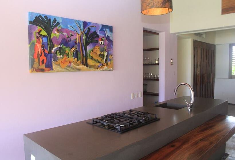 ‫فيلا غرفة نوم واحدة, Las Palmas Luxury Villas