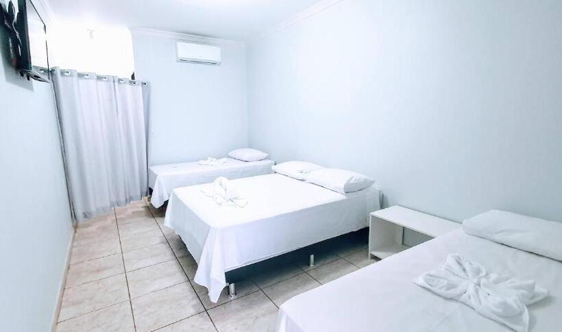 جناح, Pousada Romeiros Do Pai Eterno   Santuario Basilica De Trindade