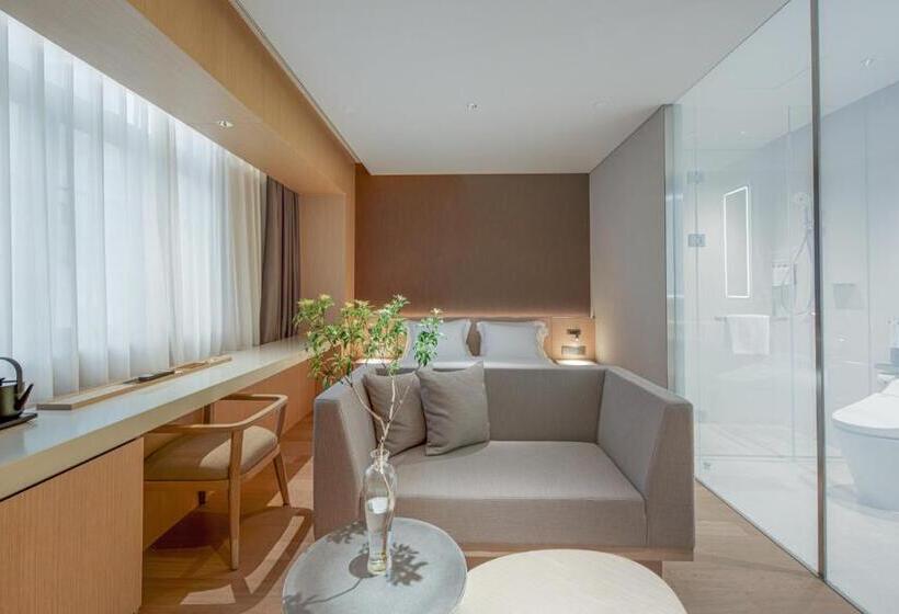 Номер Superior, Andi Townscape Wuhan
