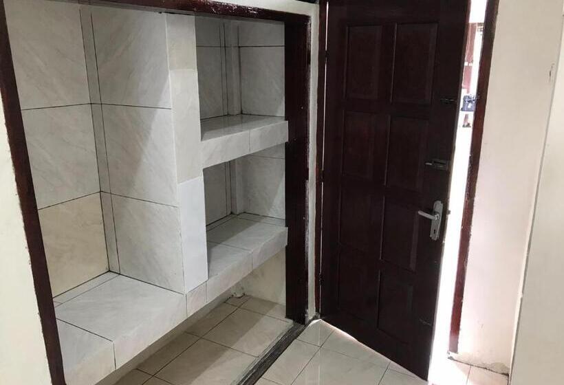 标准间, Miranda At Desa Wisata Berastagi