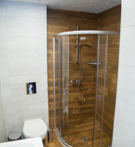 غرفة قياسية, соколови къщи