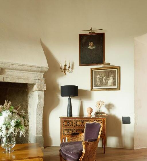 Номер Deluxe, Château De Saint Vidal