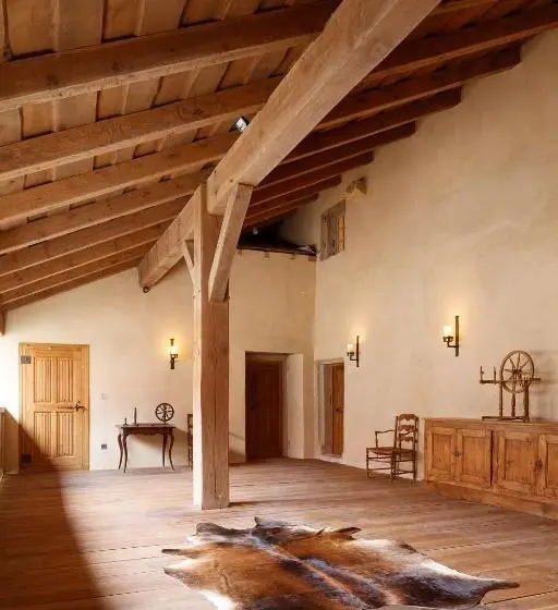キングサイズベッドのデラックスルーム, Château De Saint Vidal