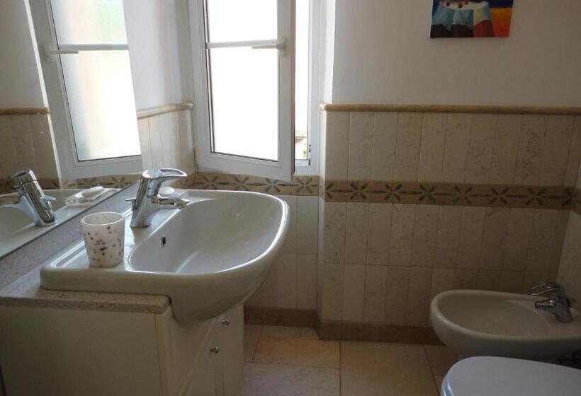 标准四人间共用浴室, Villa Playa Del Sol B1e1