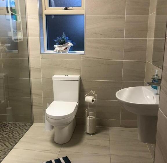 スタンダードルーム, Maplehouse B&b