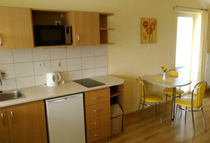 스탠다드 스튜디오, Privát Sulamit