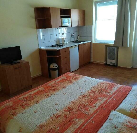 스탠다드 스튜디오, Privát Sulamit